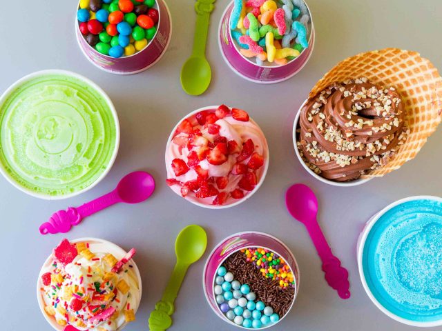 Menchie's Frozen Yogurt (5622 Sawtelle Blvd)
