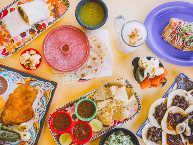 Taqueria Los Comales (Cicero & 79th St)