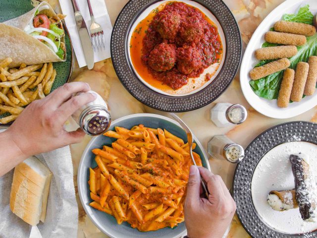 Antonios Restaurant & Pizzeria