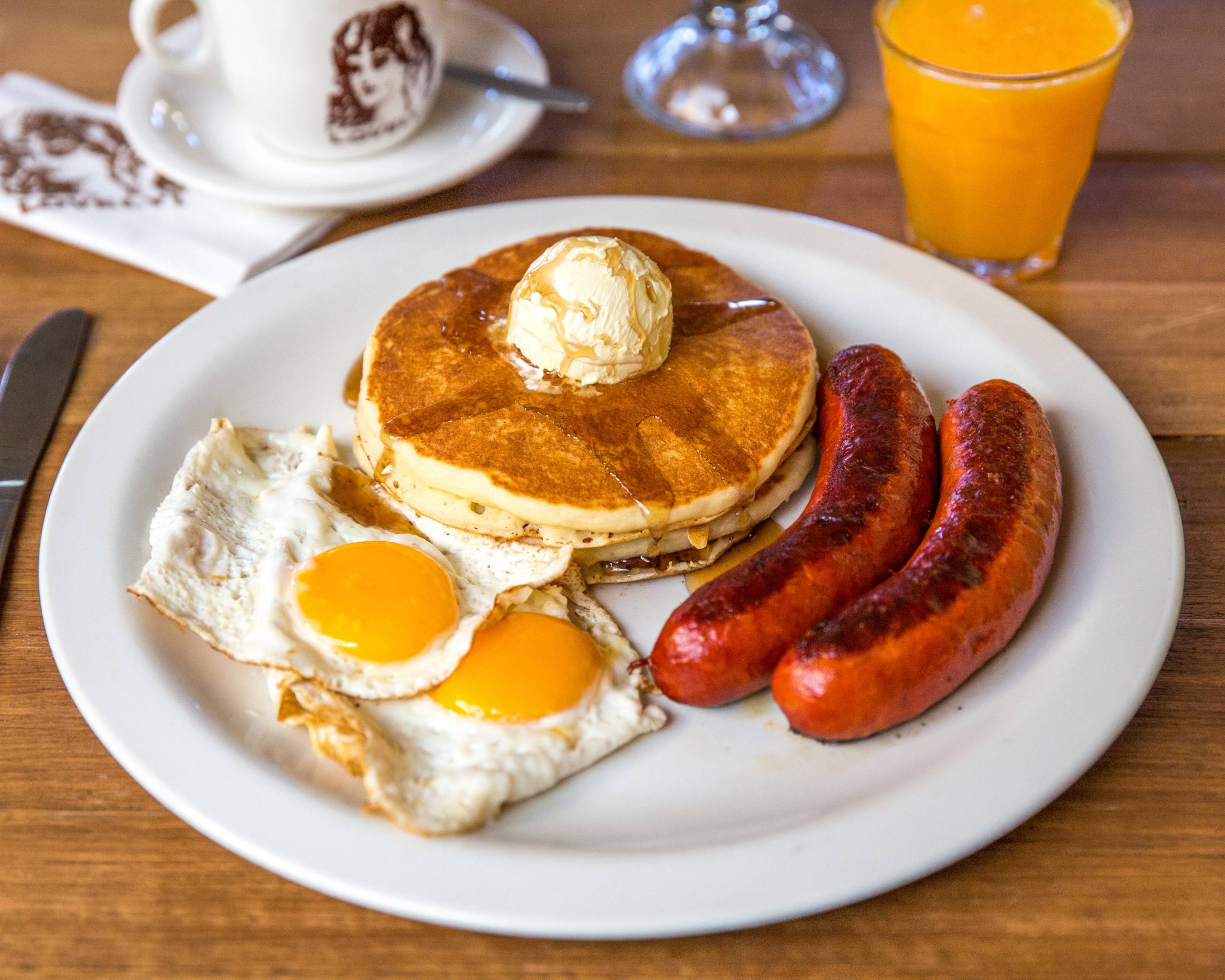 Jaho Coffee Roaster & Wine Bar