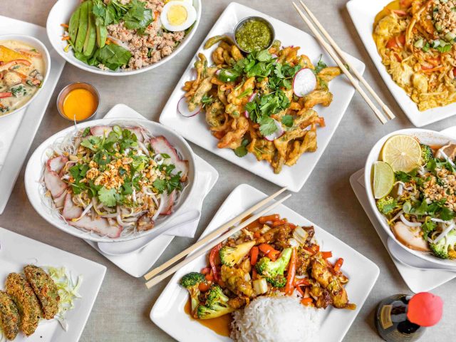 Lulu's Thai Noodle Shop (Crossroads)