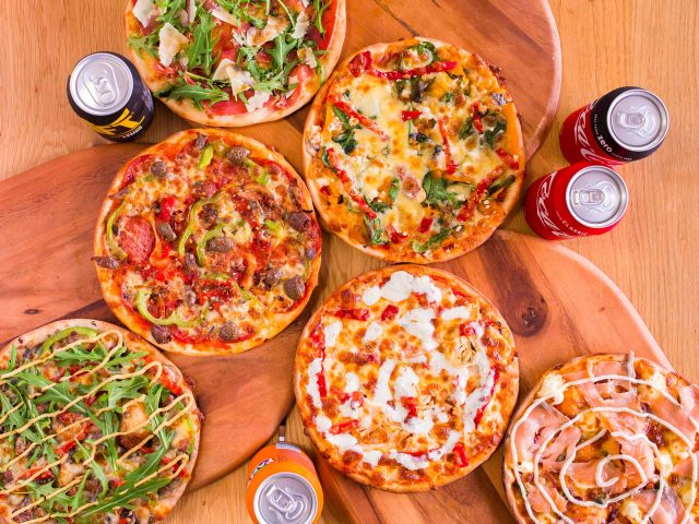 Hollywood Market and Pizza