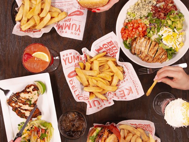 Red Robin, 499 (575 Briarwood Circle)