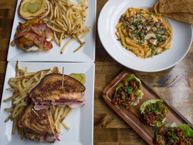 Gracie OMalleys Wicker Park