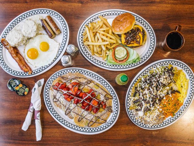 Cozy Corner Diner (Logan Square)