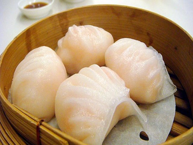 Local Pizza and Wings (1905 S. Commercenter E.)