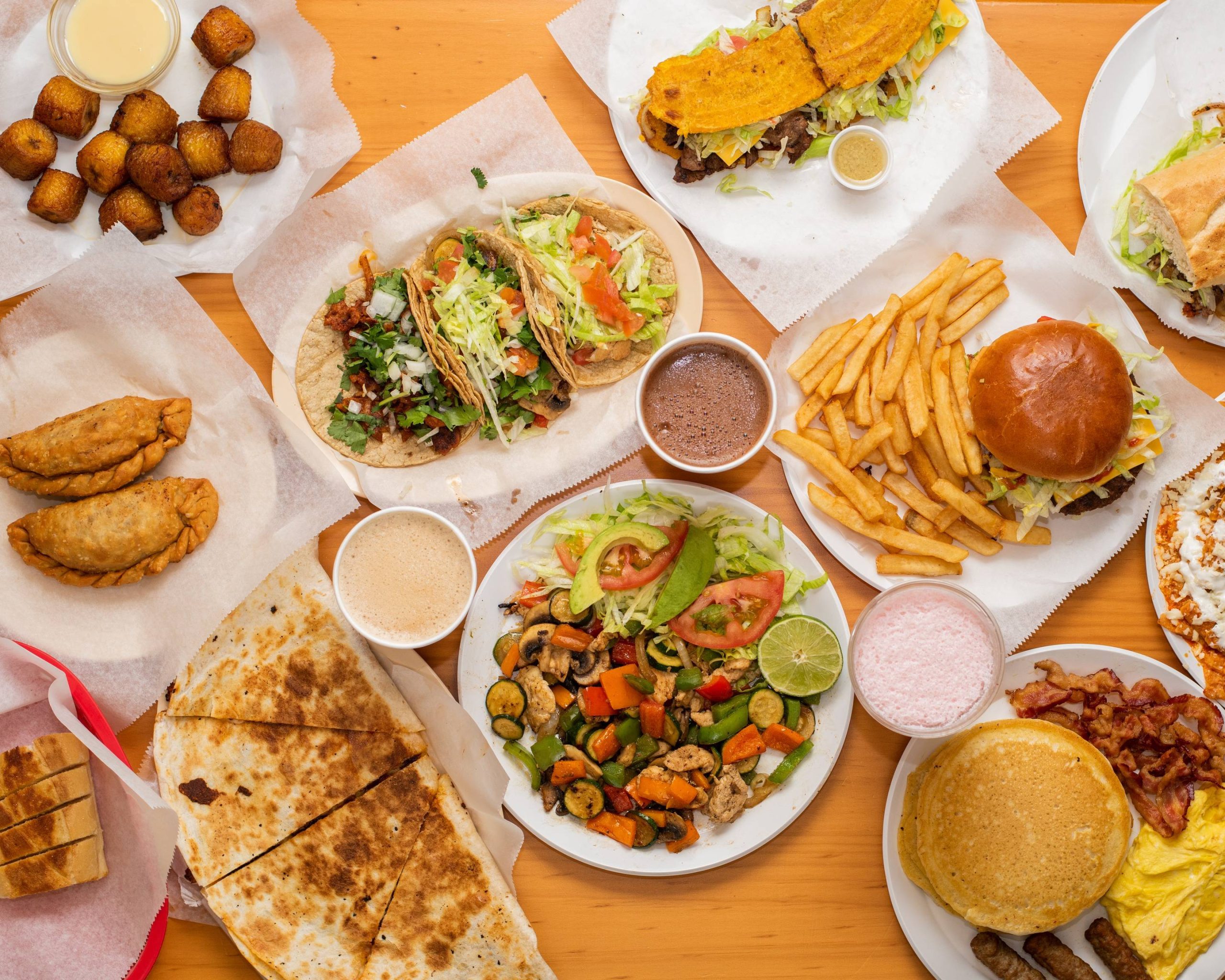 ROSAISELA Tacos y Más