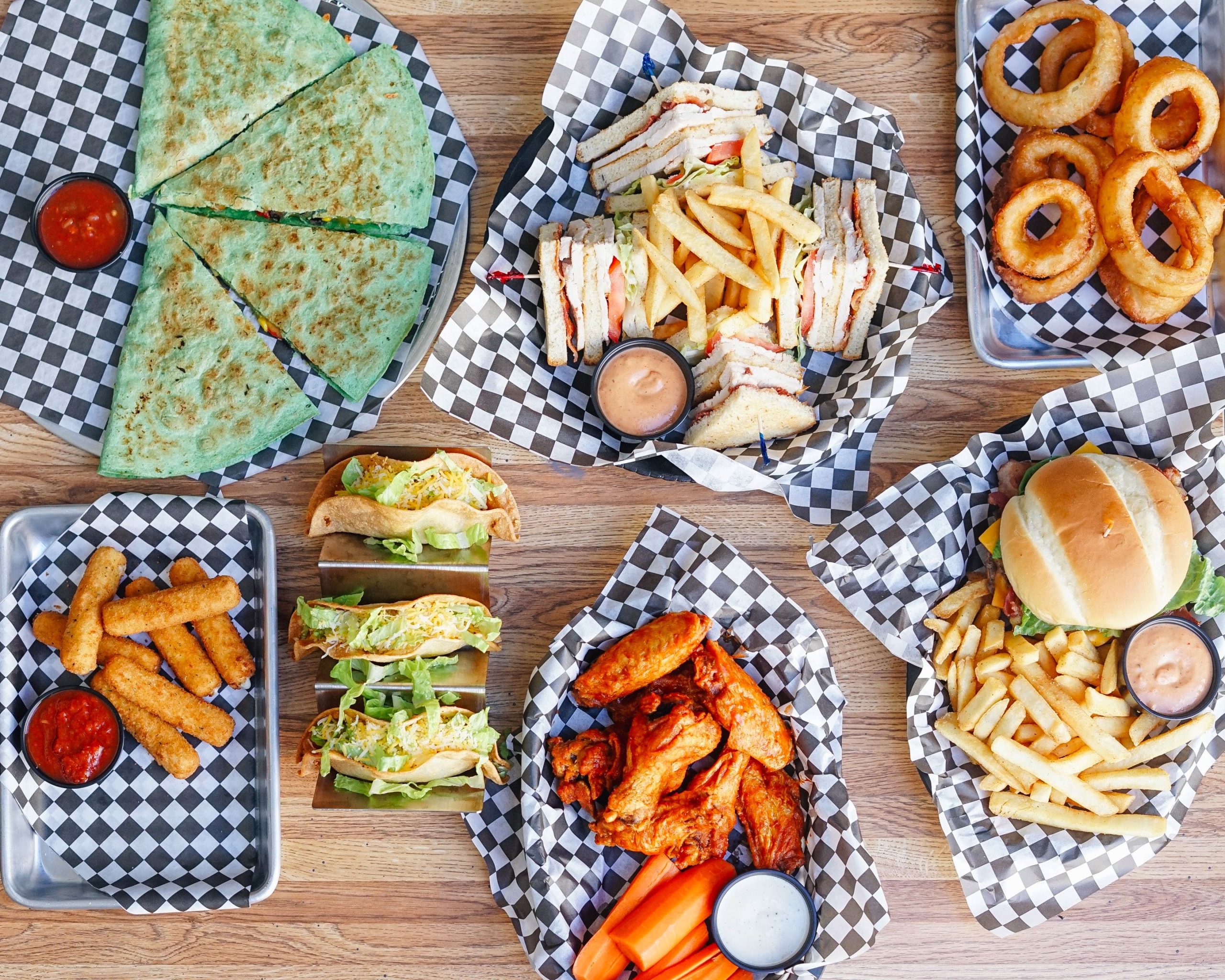 Off the Hook Sports Bar