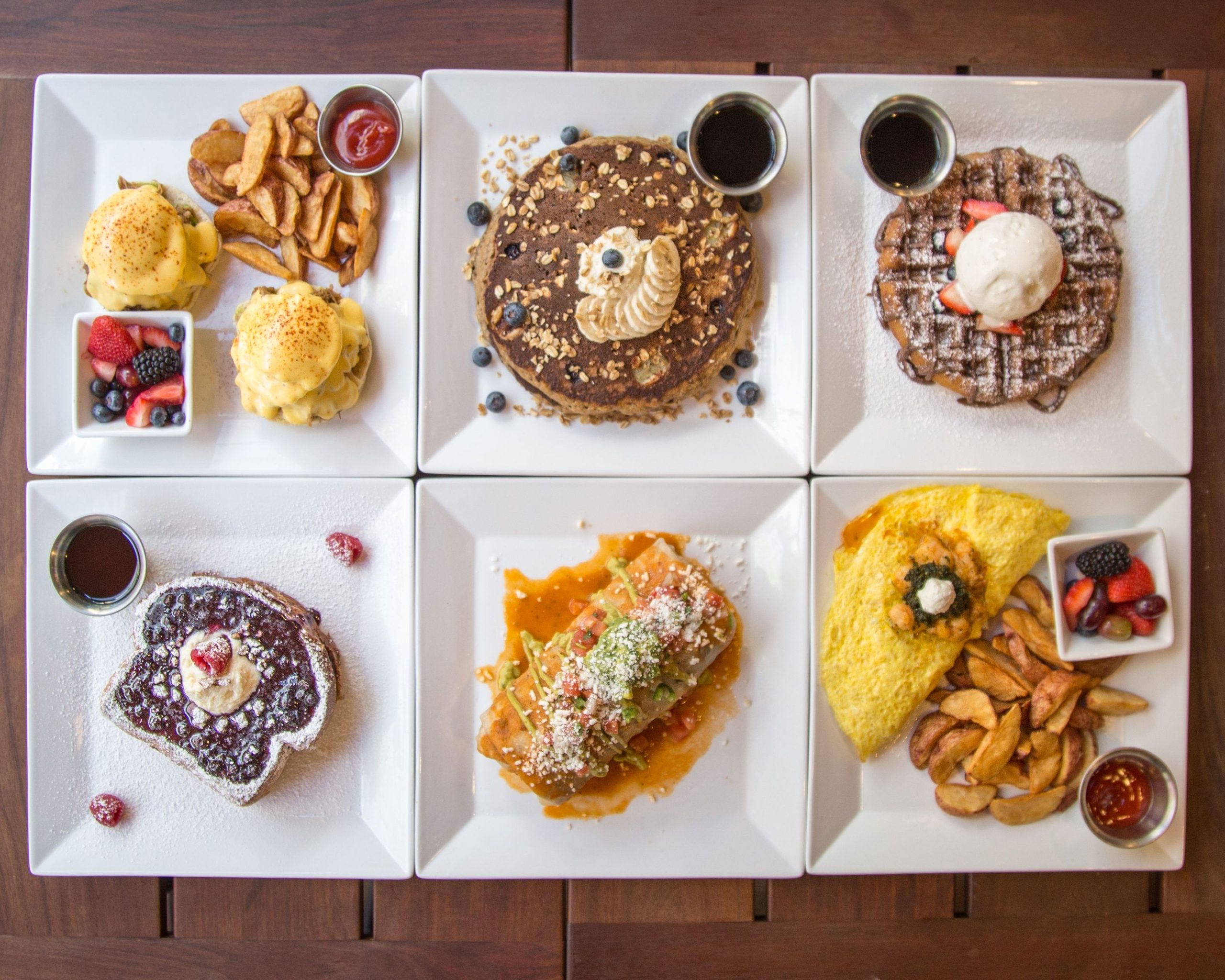 The Toasted Yolk Cafe