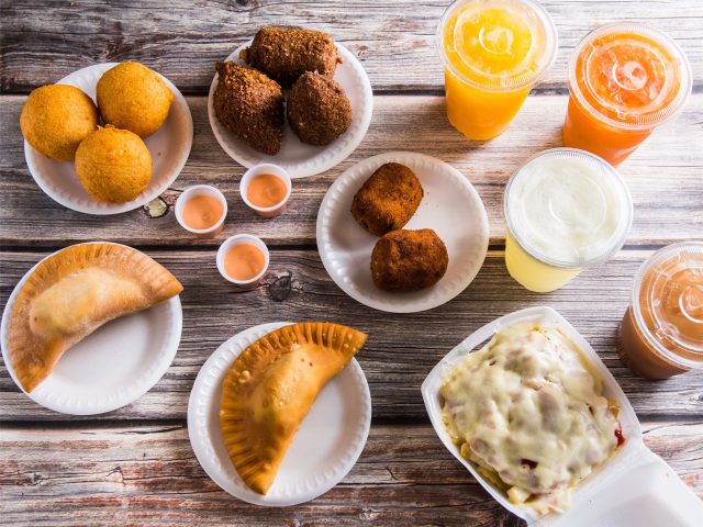 Empanadas Monumental