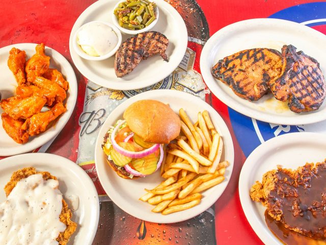 Redneck Heaven (Fort Worth)