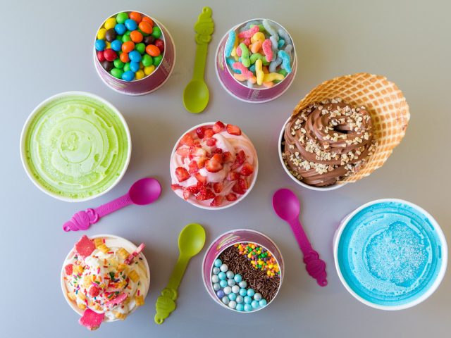 Menchie's Frozen Yogurt (10601 Garden Dr)