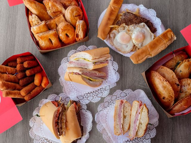 Vicky Bakery (Davie)