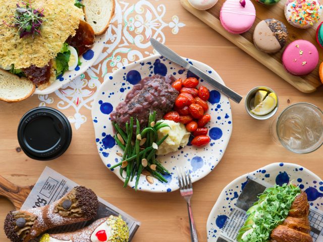 La Sicilia Italian Bakery and Cafe