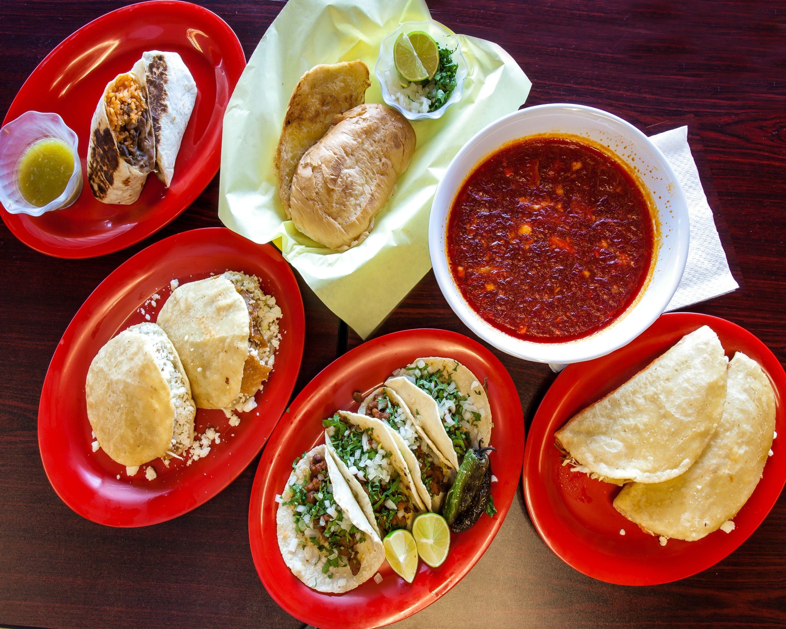 La Hoya Mexican Food