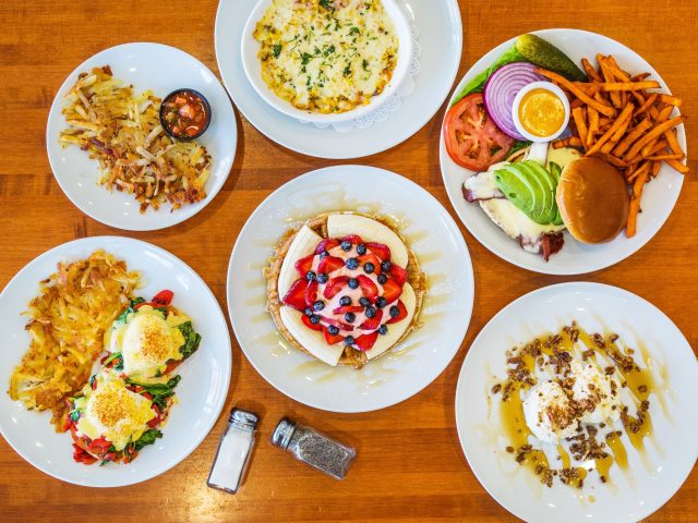 Eggsperience (Lakeview)