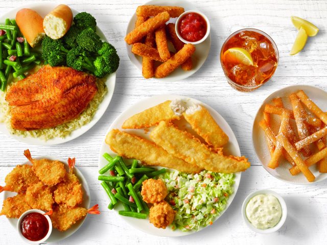 Captain D's (1881 Candler Road)