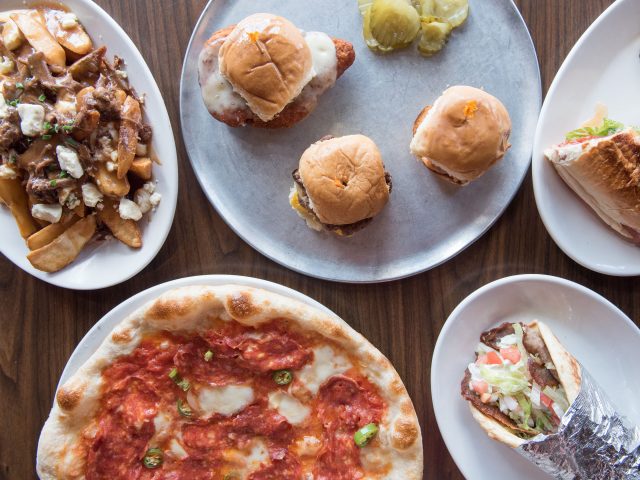 Little Palace Bar & Restaurant