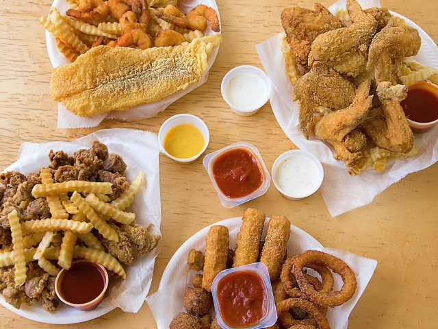 Hook Fish and Chicken (Gainesville)