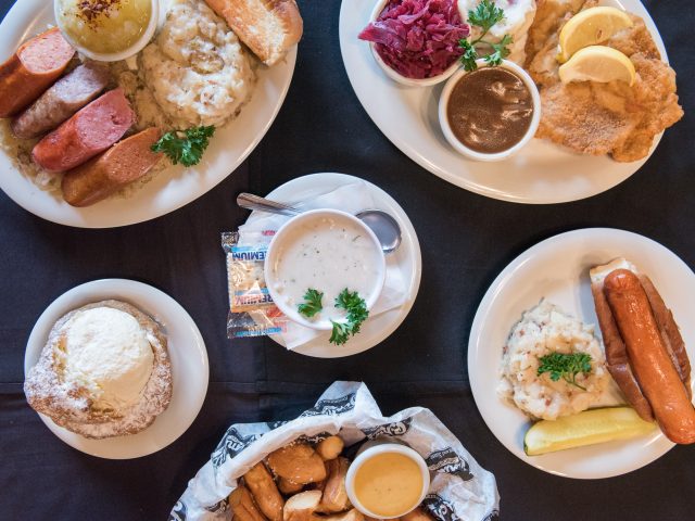 Schmidt's Sausage Haus und Restaurant