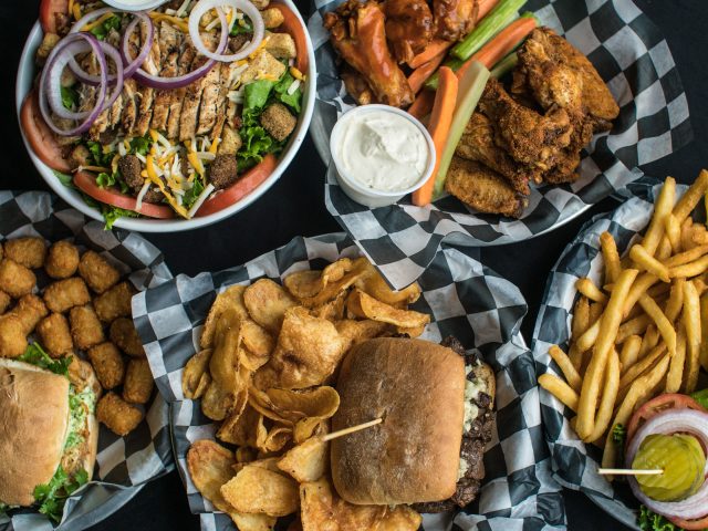 Pit Road Bar & Grill