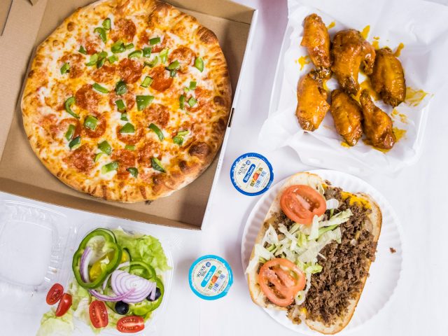 World Wide Wings & Pizza