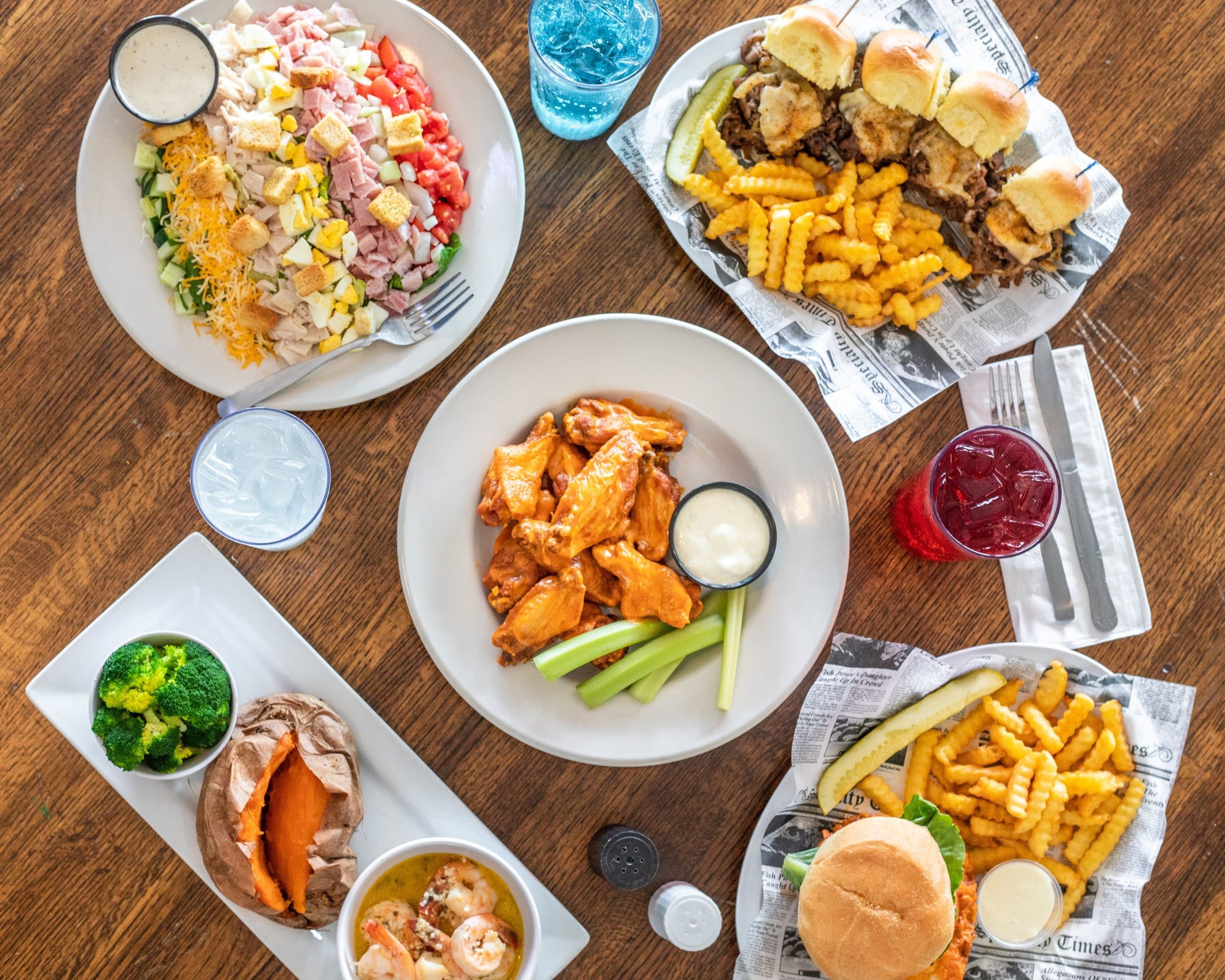 Tin Cup Sports Bar & Grill