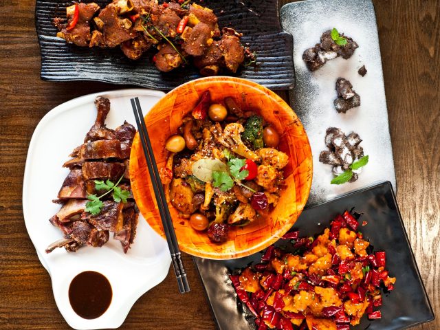 Mama Fu's Asian House (14303 E Sam Houston Pkwy N)