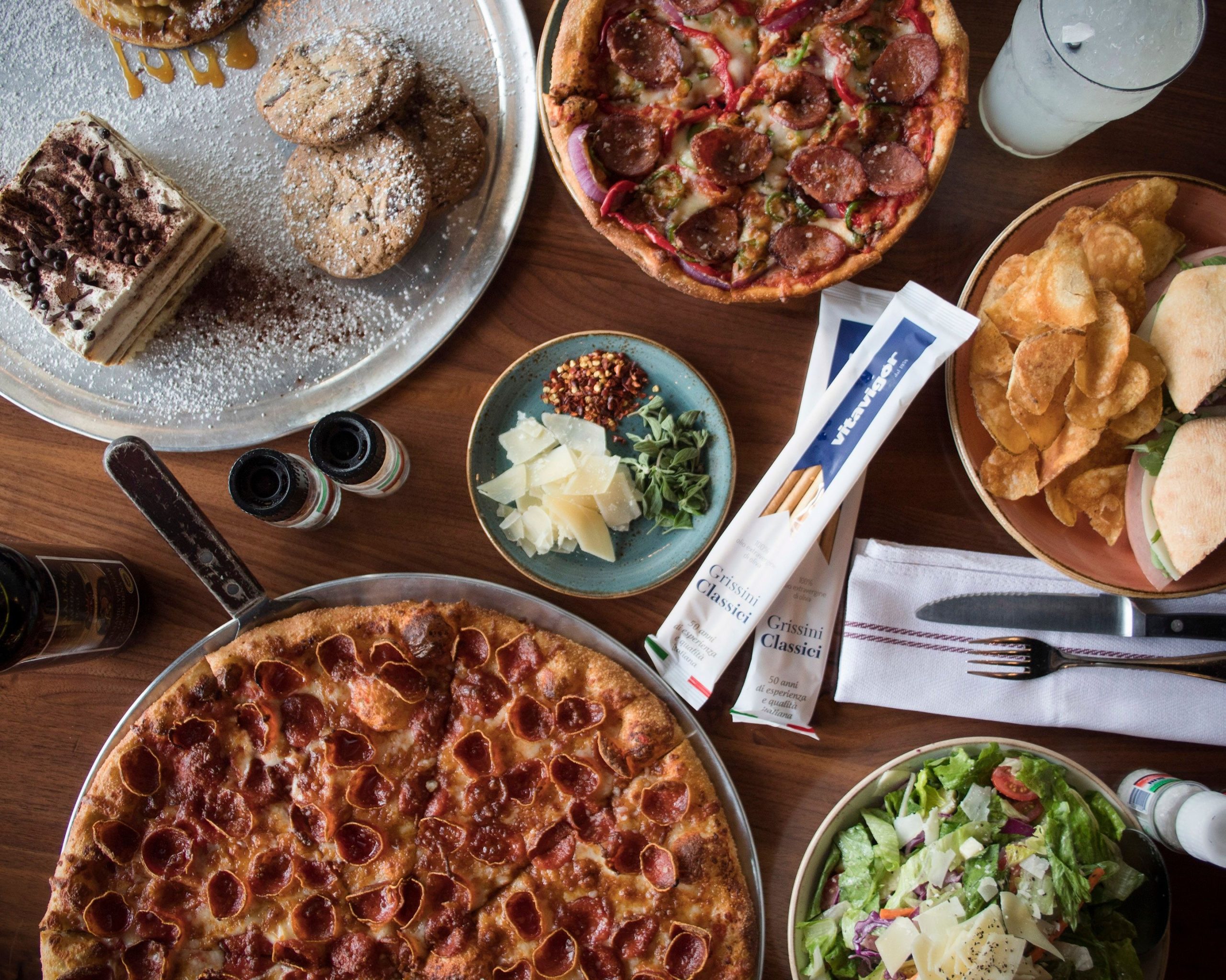 Luna Pizzeria - Upper Kirby