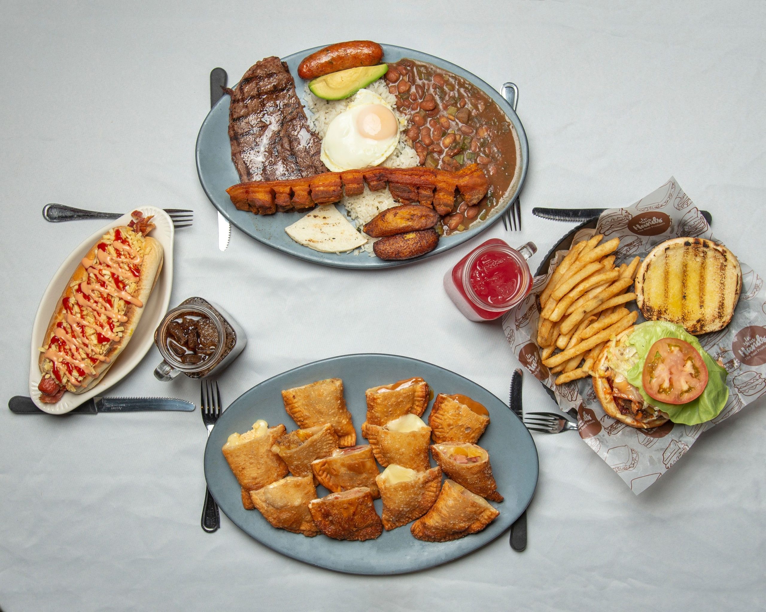 Monchy's Colombian Grill: Elizabeth