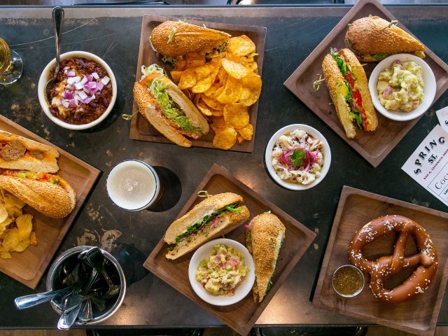 Reilleys Grill and Bar