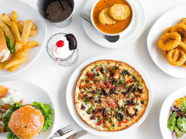 The Loop Restaurant (St. John's Town Center)