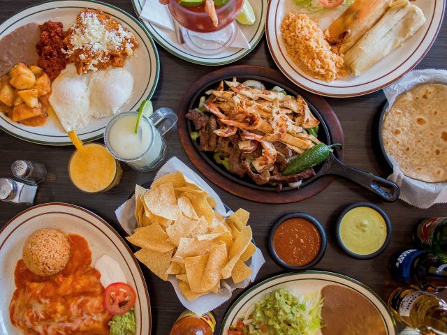 Tepatitlan Mexican Grill (4720 N Main St)