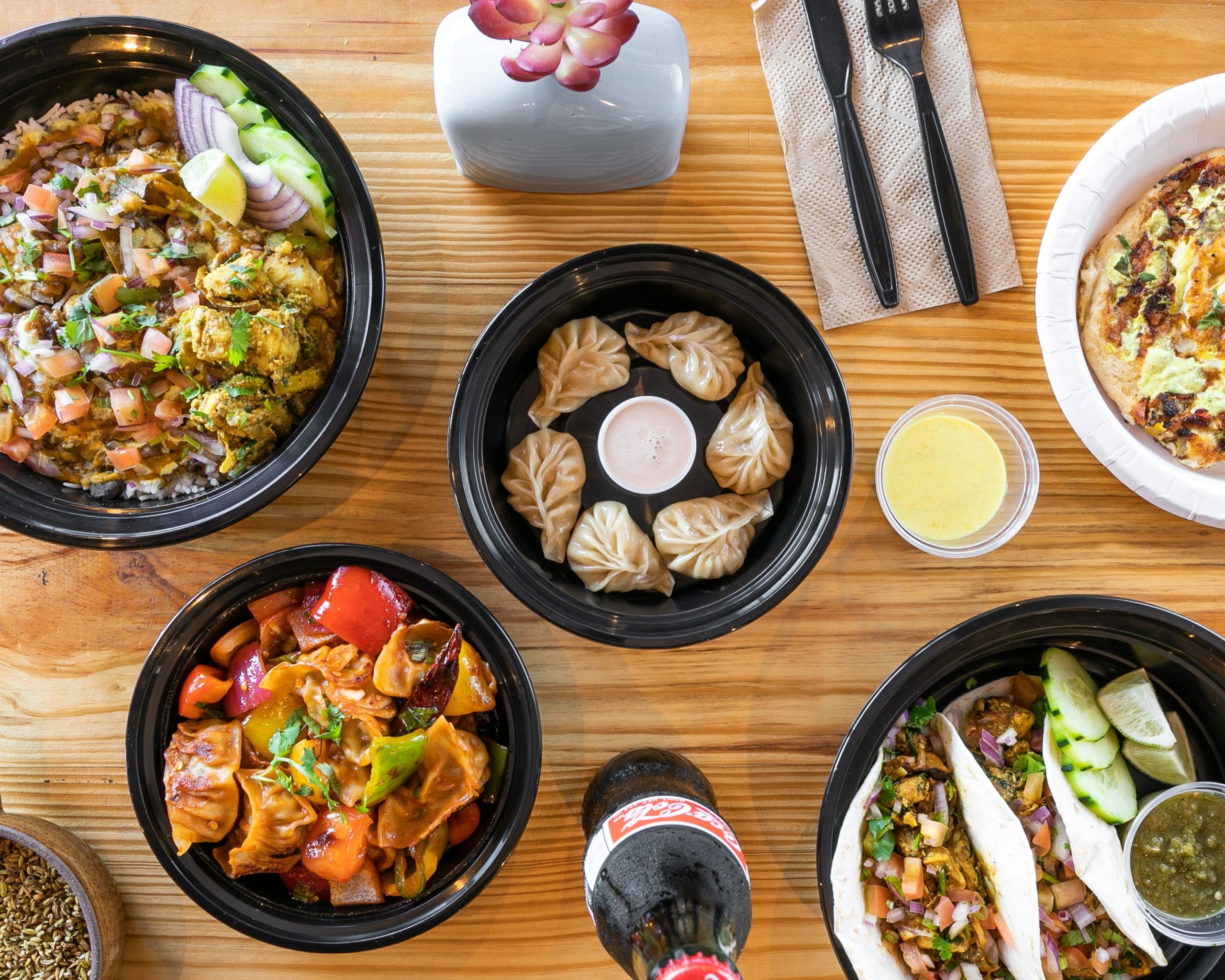 CAFEMANDU - Flavors of Nepal