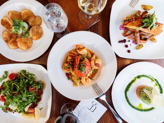 55 Wine Bar & Wood Grille