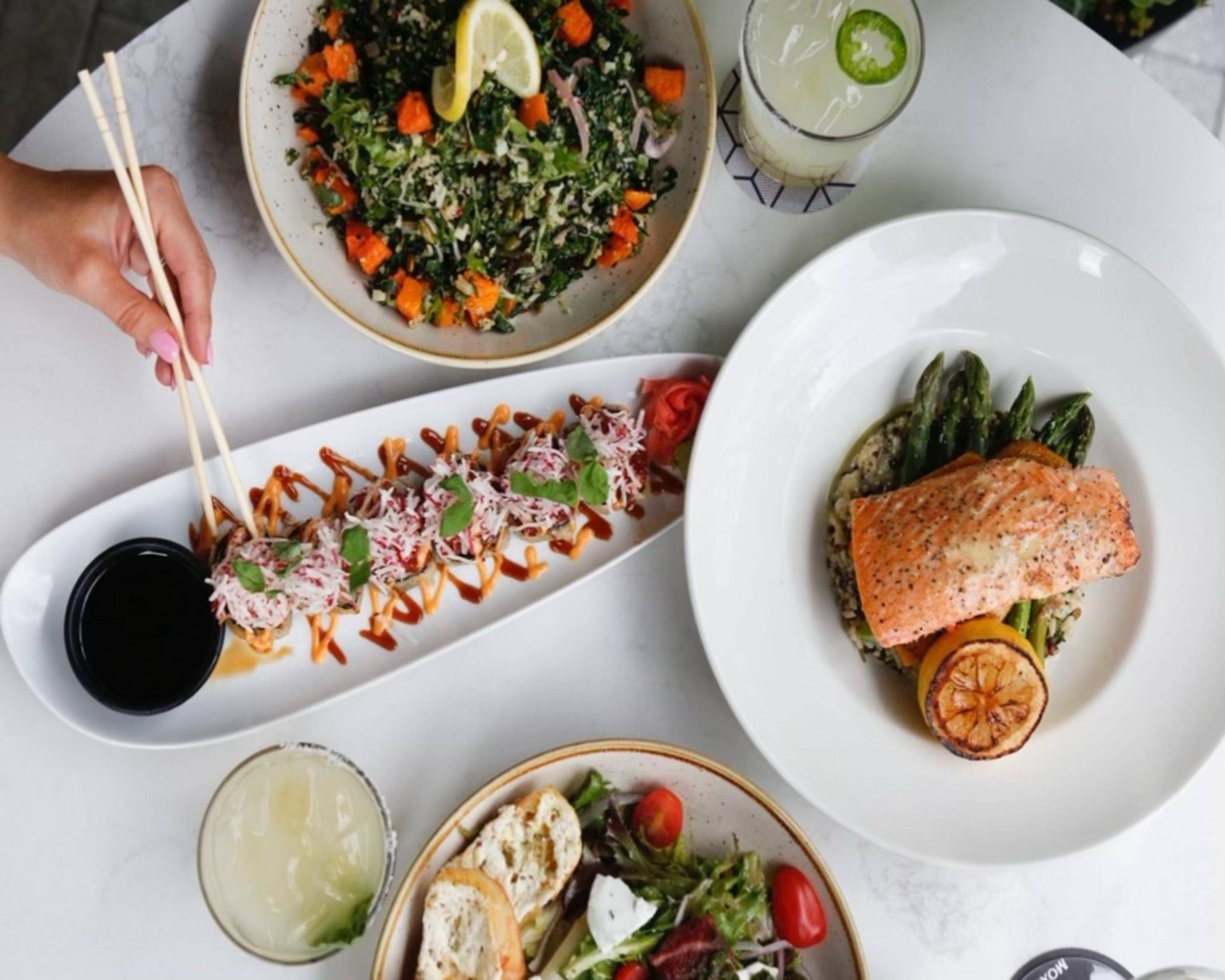 Moxies Grill and Bar