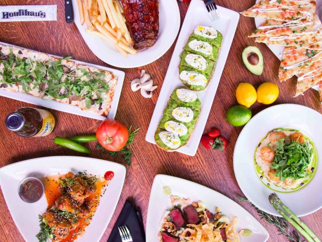 Houlihan's (Farmingdale)