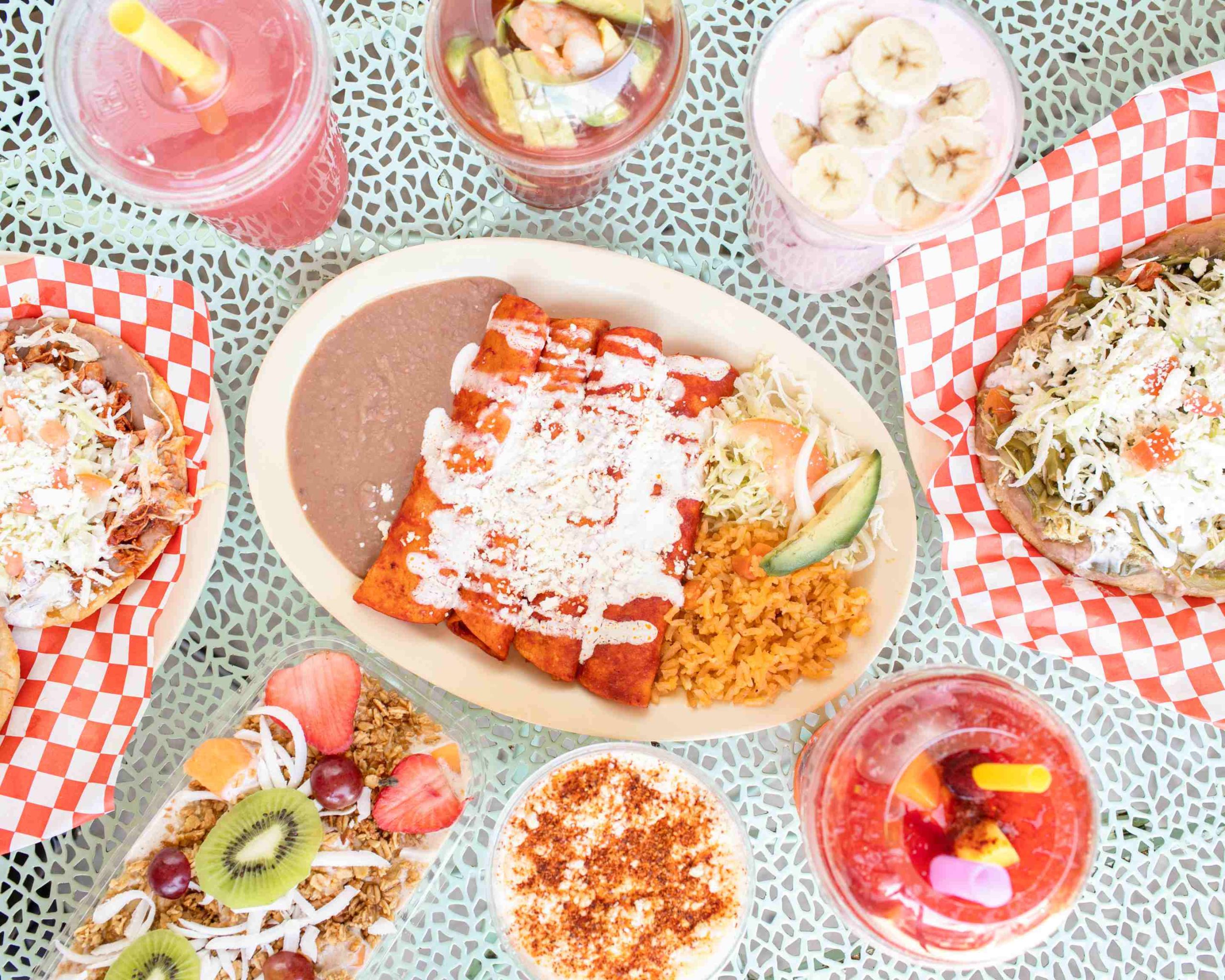 Pepe's Fruit Cup y Taqueria