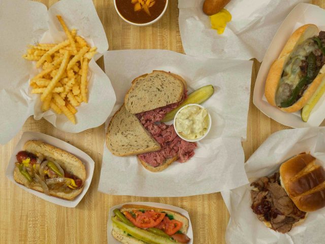 Vienna Beef Factory Store (Damen)