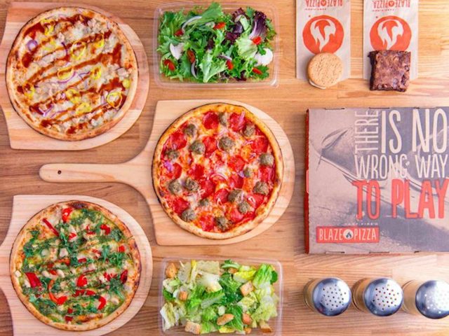 Blaze Pizza (1 Canal Park)