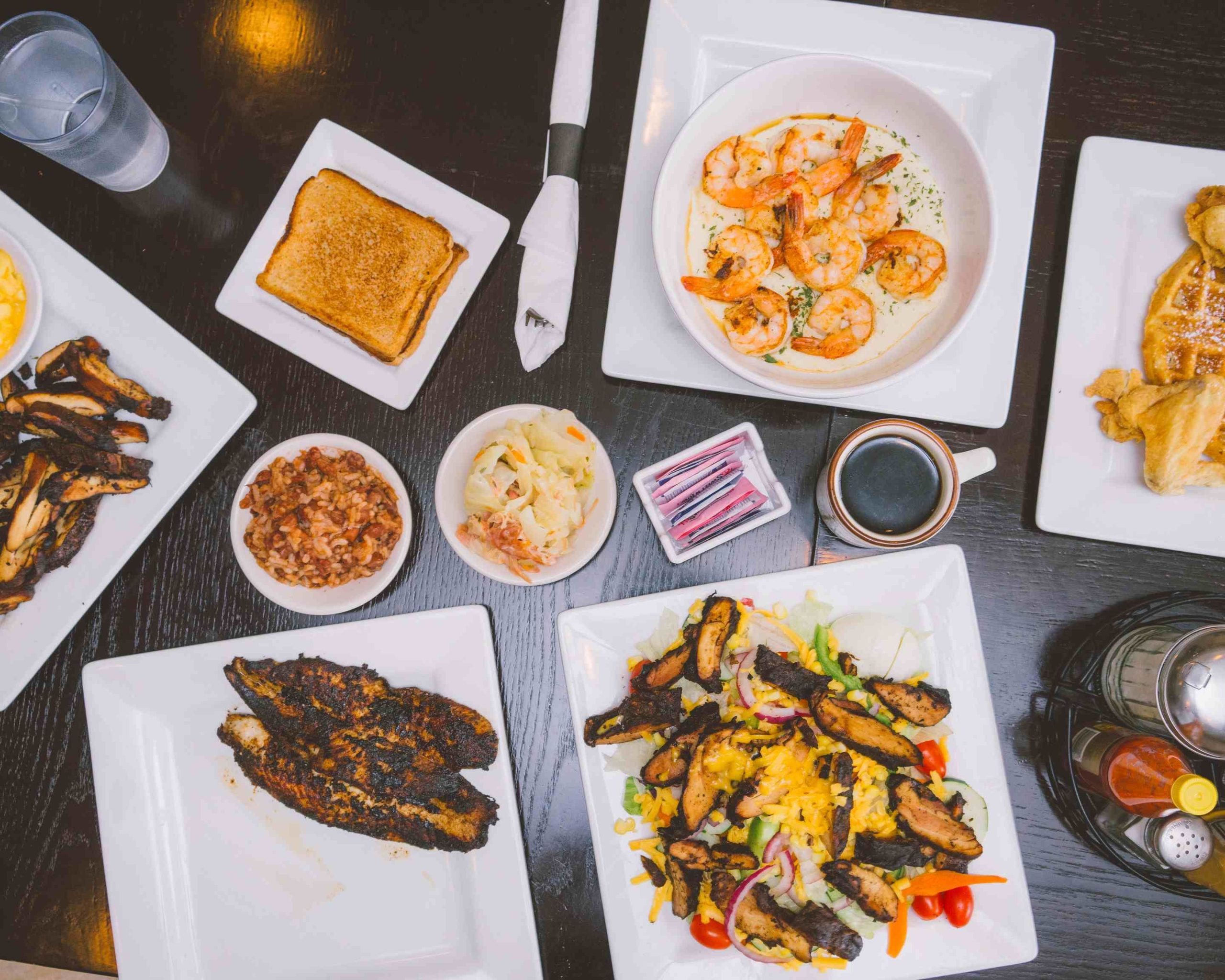 Skidoe's Cafe and Grill