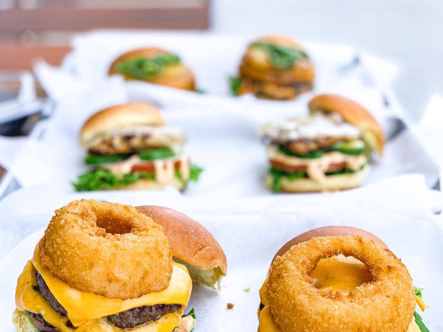 Iniburger (44029 Osgood Rd.)