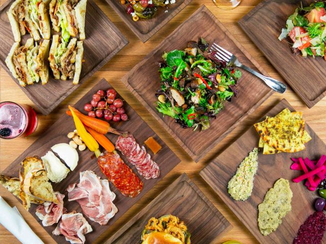 Laurel Tavern - Hermosa Beach