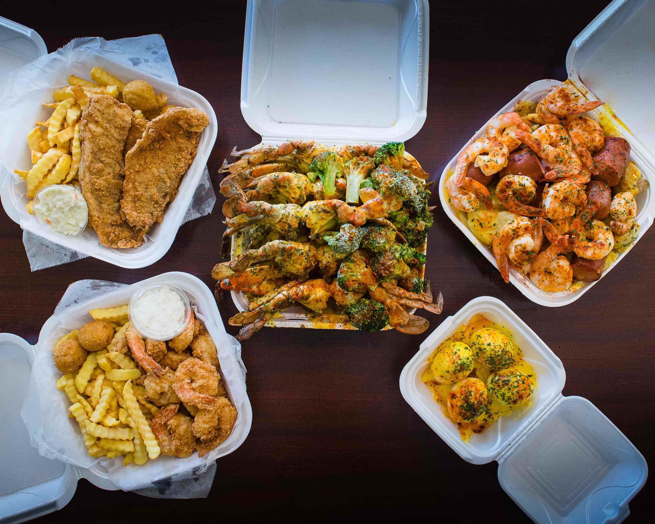 Wats Crackin Garlic Crabs