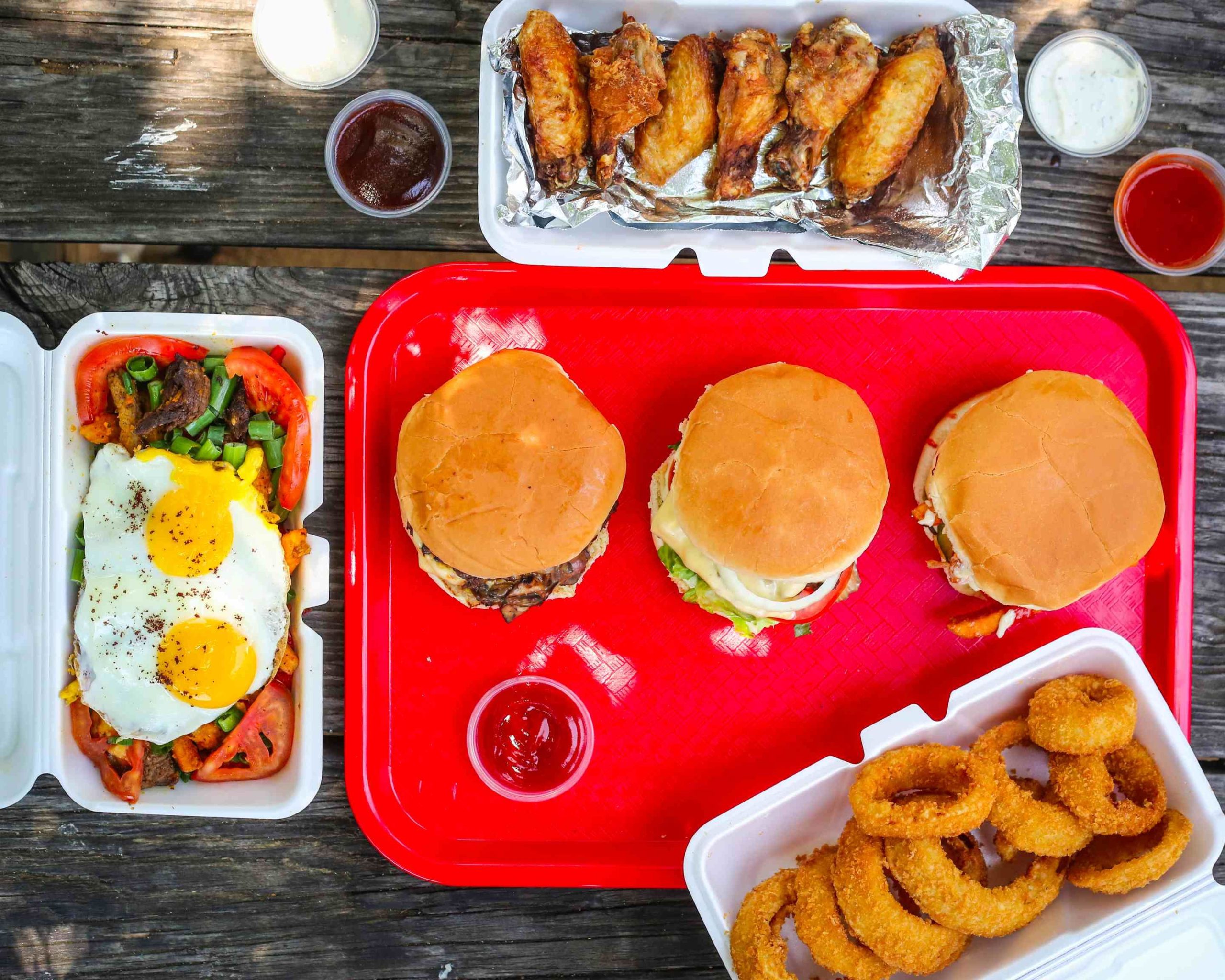 Yalla Burgers & Wings Halal