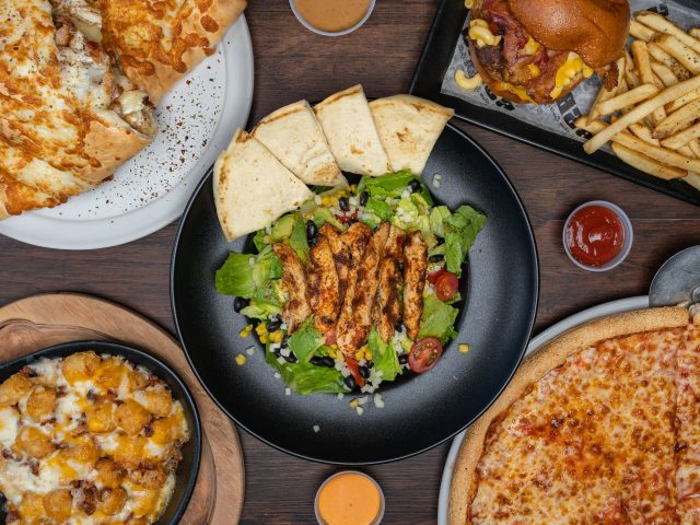 Brothers Sports Bar & Grille