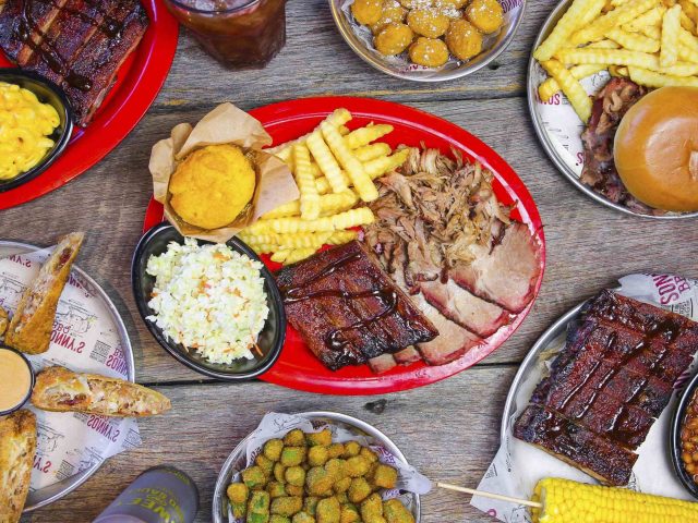 Sonny's BBQ (631-67th St)