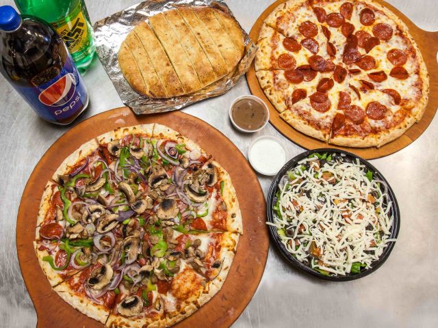 Blackjack Pizza & Salad (4850 Chambers Rd)