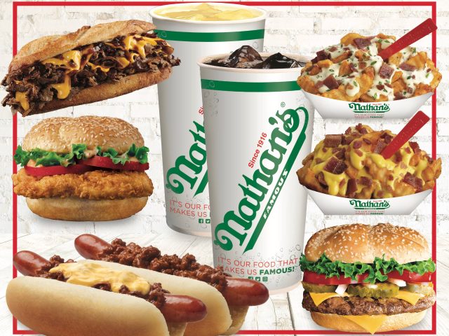 Nathan's Famous (314 Commack Rd)