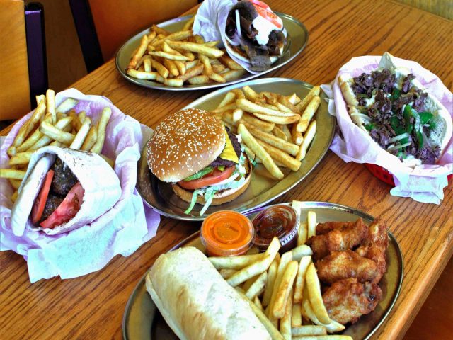 Stevo's Grill (Belmont & Oakley)